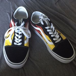 Fire vans size 7